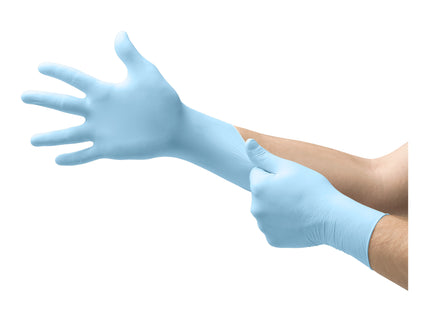 Microflex® 93–833 Non–Sterile Nitrile Examination Gloves Blue (Large 8.5 – 9.0) x250 pairs