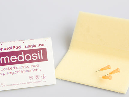 Disposable Sharps Pads (15 cm x 12 cm)